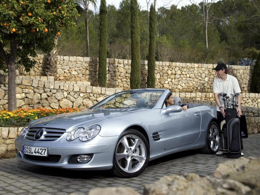 Mercedes-Benz SL-Class with golf collection '2006